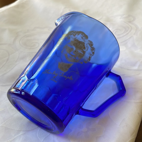 VTG Shirley Temple 1930s Depression Cobalt Blue Glass small Pitcher Creamer - Picture 3 of 8